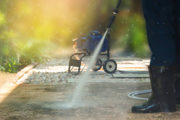 Reedley, CA  Pressure Washing Services Company